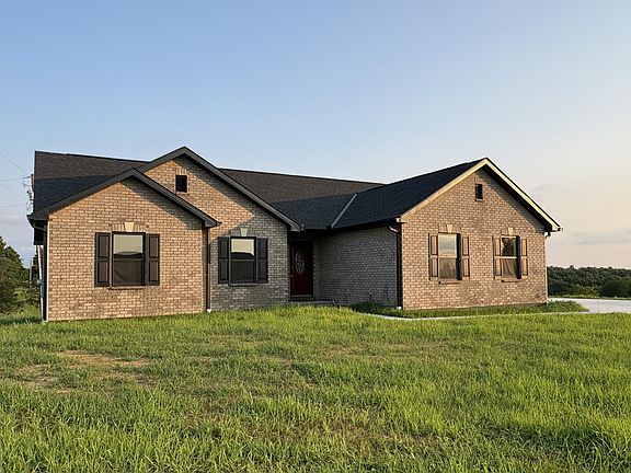 2nd image of 55 Ethel Dr