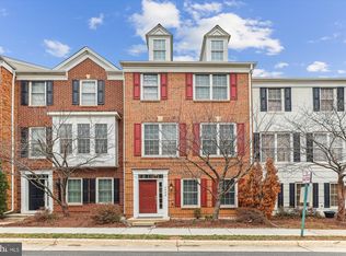 5990 Grand Pavilion Way, Alexandria, VA 22303