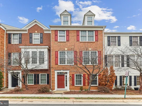 5990 Grand Pavilion Way, Alexandria, VA 22303