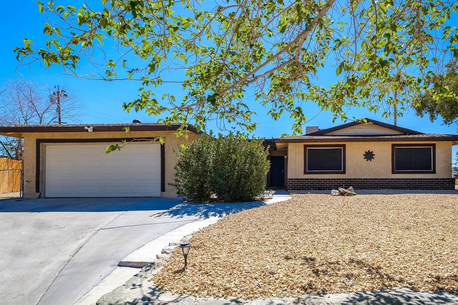 28979 Morro St, Barstow, CA 92311 | Zillow