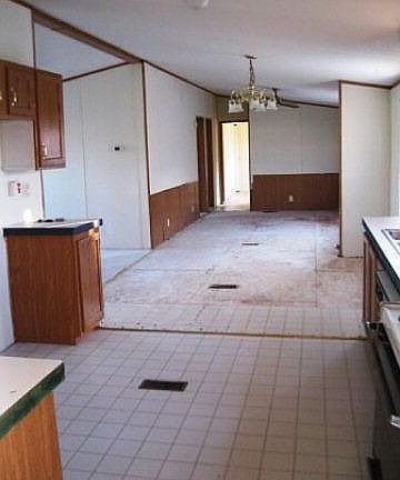5th image of 89 Brook Pl