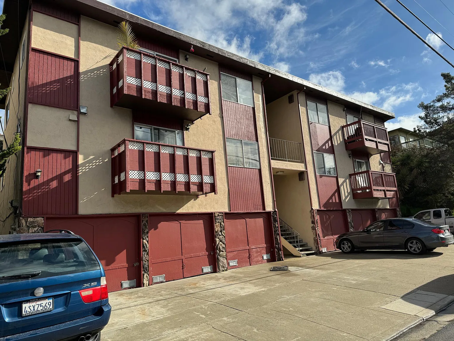 16862 Foothill Blvd — Photo 2