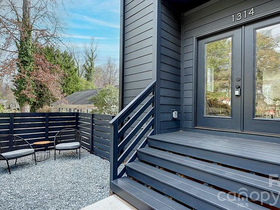2nd image of 1314 Carolyn Dr