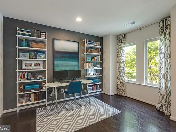 4th image of 22814 Breezy Hollow Dr