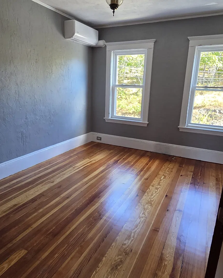 3 bed, $1,200 — Photo 3