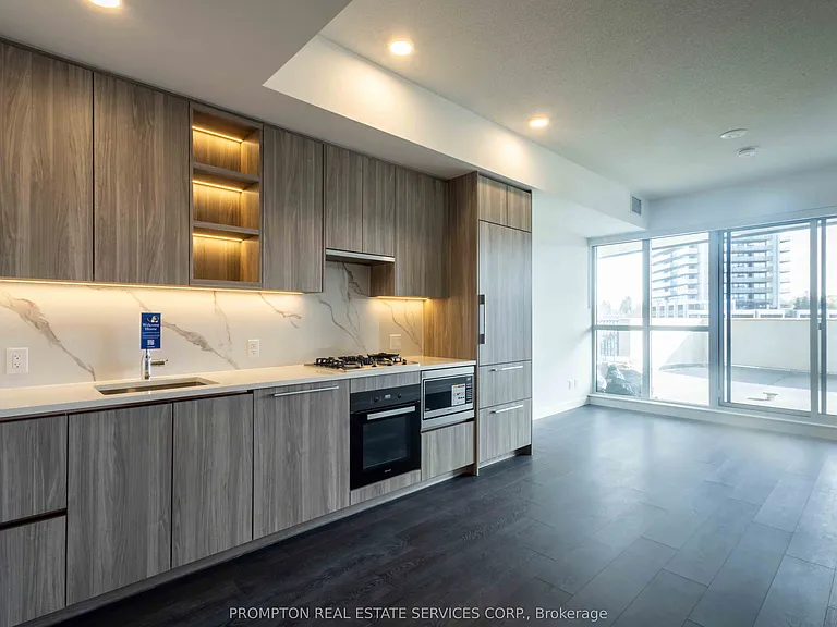 18 Esther Shiner Blvd #311 — Photo 7