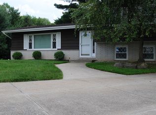 34630 Pettibone Rd, Solon, OH 44139