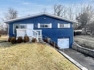 404 Garden City Dr, Monroeville, PA