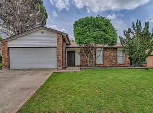 6600 Greenspring Dr, Arlington, TX 76016