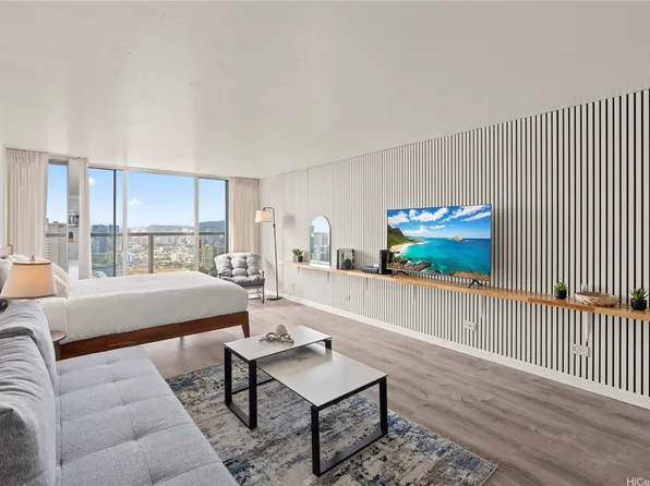 445 Seaside Ave APT 4306, Honolulu, HI 96815
