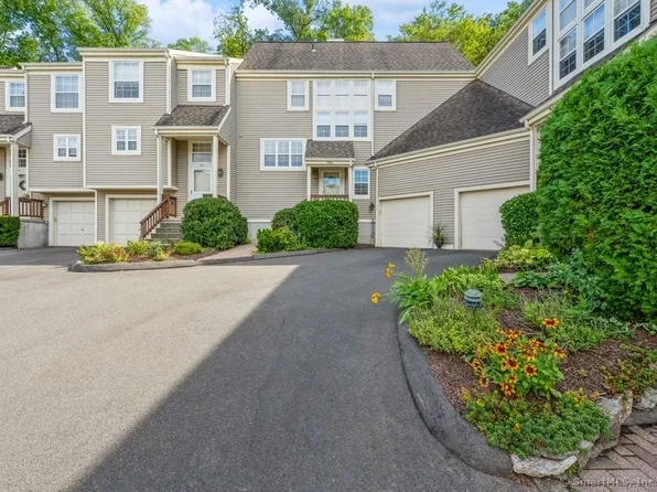 904 Foxboro Drive #904, Norwalk, CT 06851