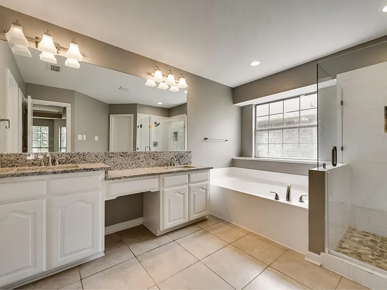 4319 Vine Ridge Ct — Photo 13