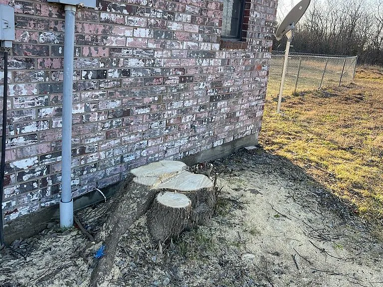 4112 FM 118 — Photo 27