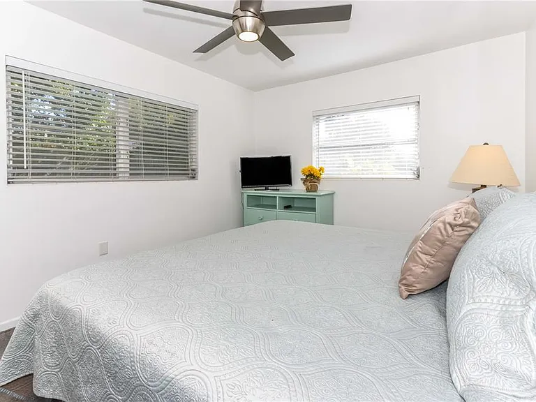 3997 McKay Creek Cir — Photo 15