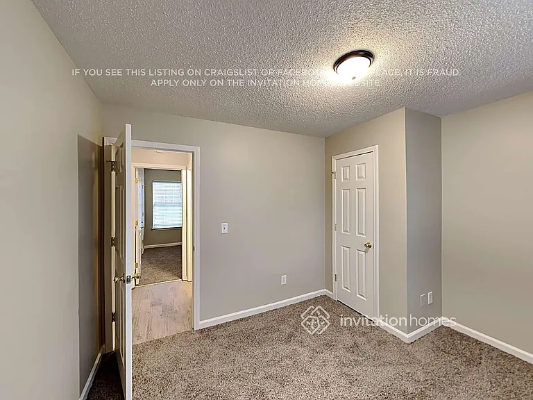 53 Millers Dr — Photo 13