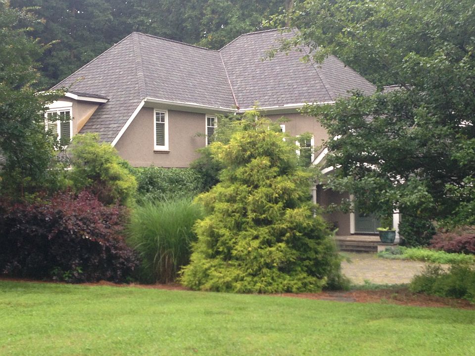 1st image of 2405 Deer Track Ln