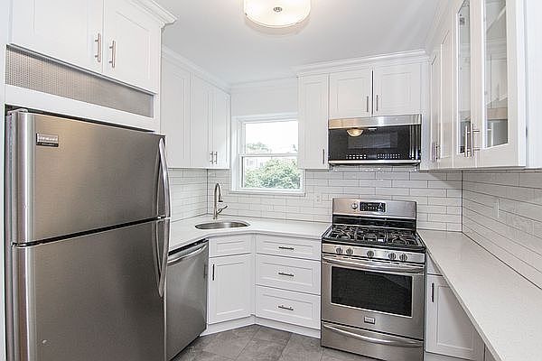 1st image of 2325 36th St #2