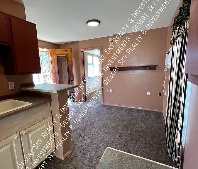 1125 Luna St #B — Photo 6
