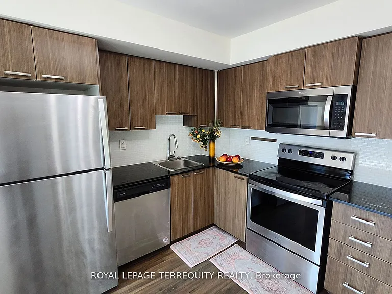 2152 Lawrence Ave E #1207 — Photo 3