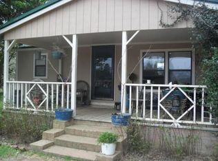 418 Wood Rd, Sparks, GA 31647