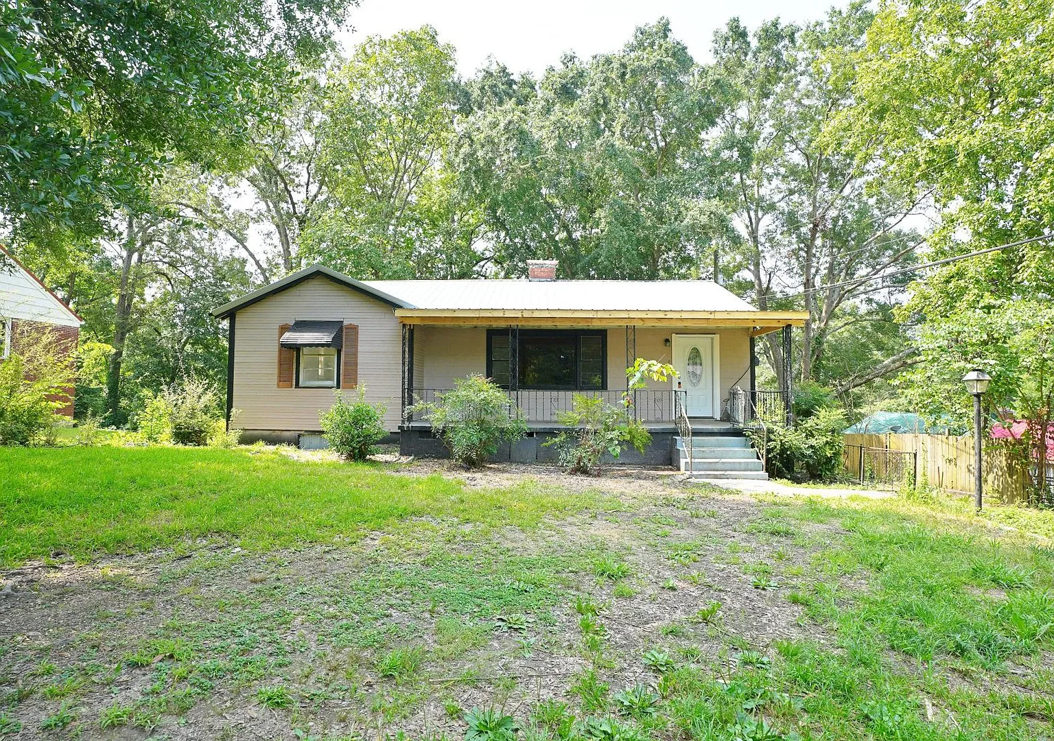 330 West 41st Street, Anniston, Alabama — Photo 1