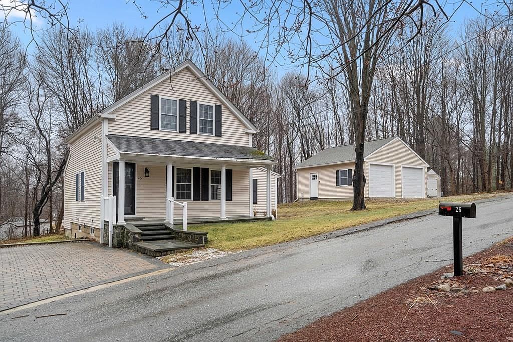 26 Benjamin St, Groveland, MA 01834 Zillow