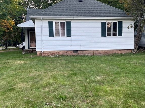 2nd image of 1037 Keystone Dr
