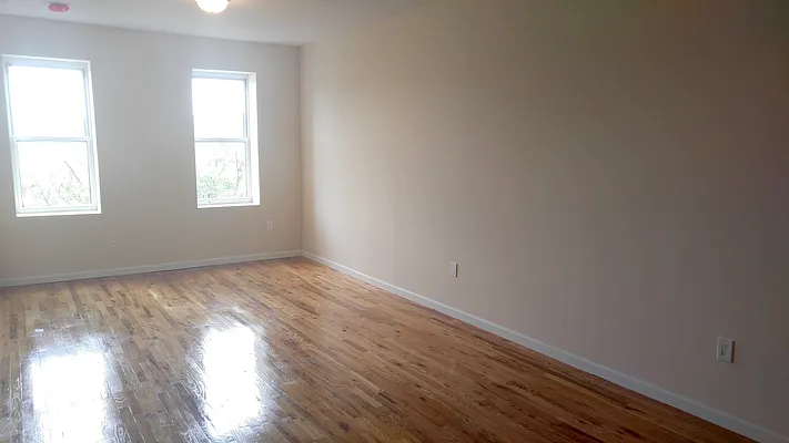 Rented by Ben Chudak, LREB | media 22