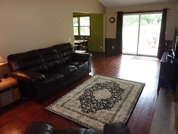 5th image of 3784 Park Knoll Dr
