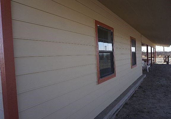 5th image of 1607 E 48th Ln