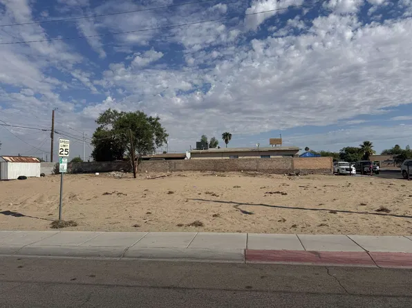 606 N 4th Ave, Gadsden, AZ 85336