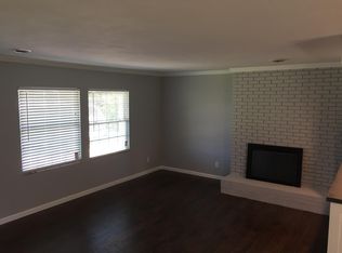 7208 Fernbrook Dr, Saint Louis, MO 63123