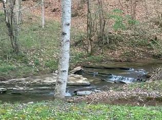 Sewell Creek Rd, Byrdstown, TN 38549