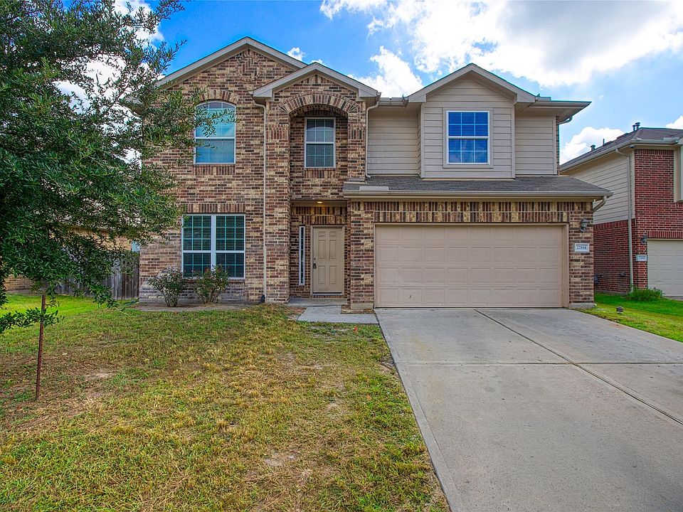 1st image of 22814 Jetty Manor Ln