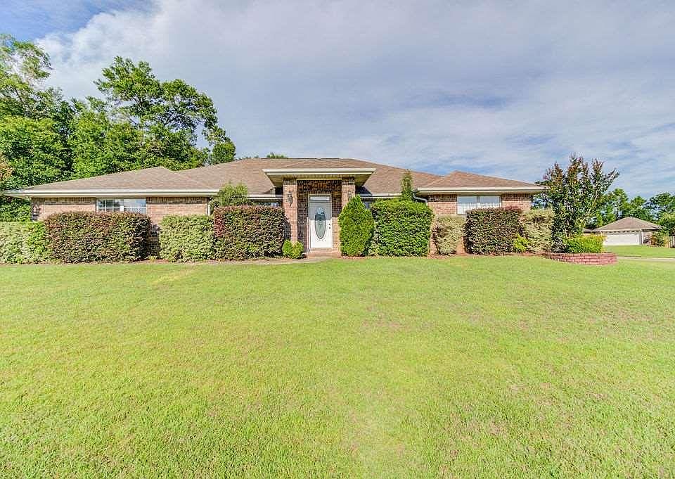 1st image of 5321 Mountain Laurel Ln