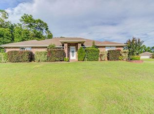 5321 Mountain Laurel Ln, Milton, FL 32570