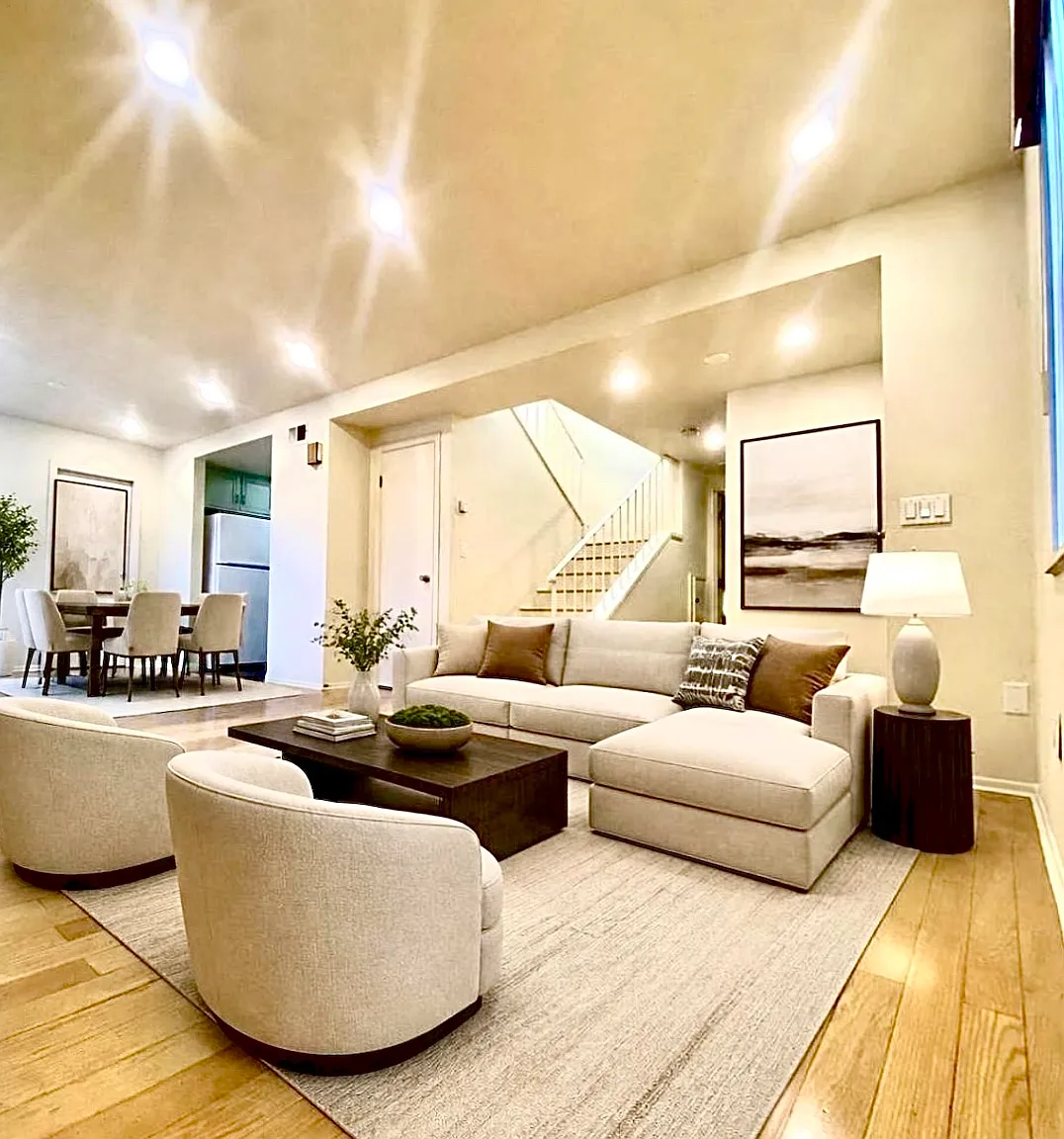 3 bed, 1400 sqft, $3,600 — Photo 2
