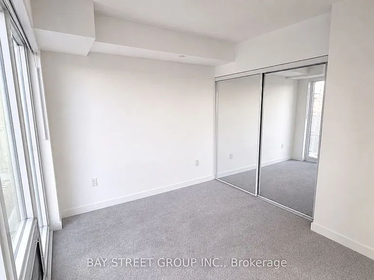 4010 Eglinton Ave W #1016 — Photo 12