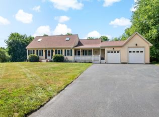 842 Wood St, Swansea, MA 02777