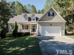 164 Peacemaker Ln, Smithfield, NC 27577