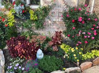 240 Sierra Vista Dr, Colorado Springs, CO 80906