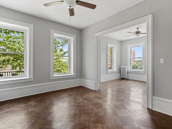 2nd image of 253 Windsor Pl #3