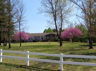 333 Lake Ranch Rd, Kissee Mills, MO 65680