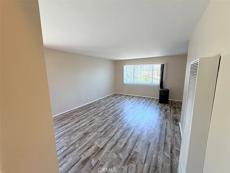 537 W Crescent Dr #1/2 — Photo 10