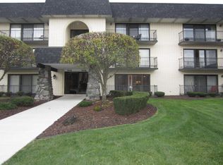 7443 Ponderosa Ct, Orland Park, IL 60462