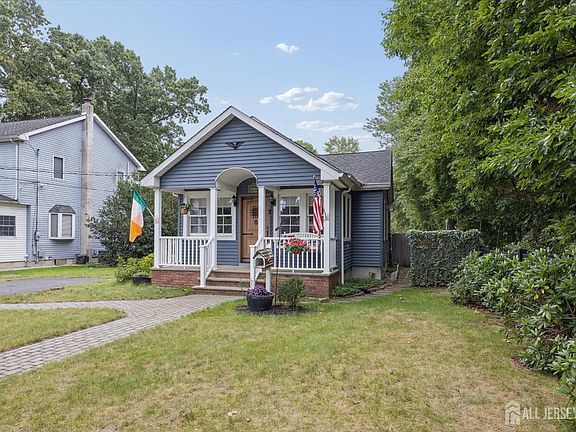 2nd image of 74 Walnut St