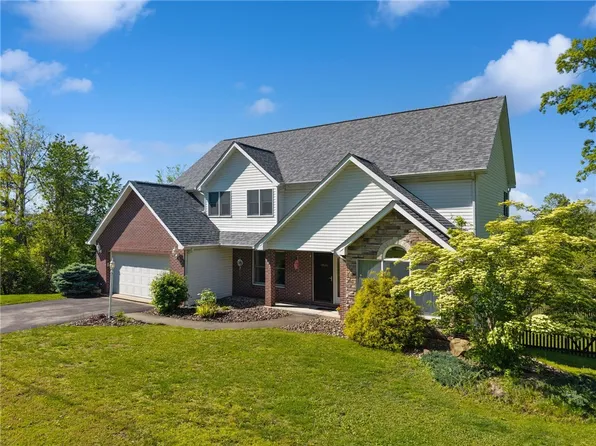 481 Saw Mill Rd, Greensburg, PA 15601