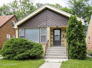 9714 S Maplewood Ave, Evergreen Park, IL