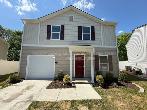 3802 Bellingham Ct, Greensboro, NC 27406