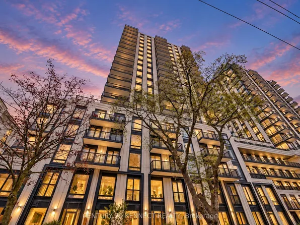 91 Montclair Ave, Toronto, ON